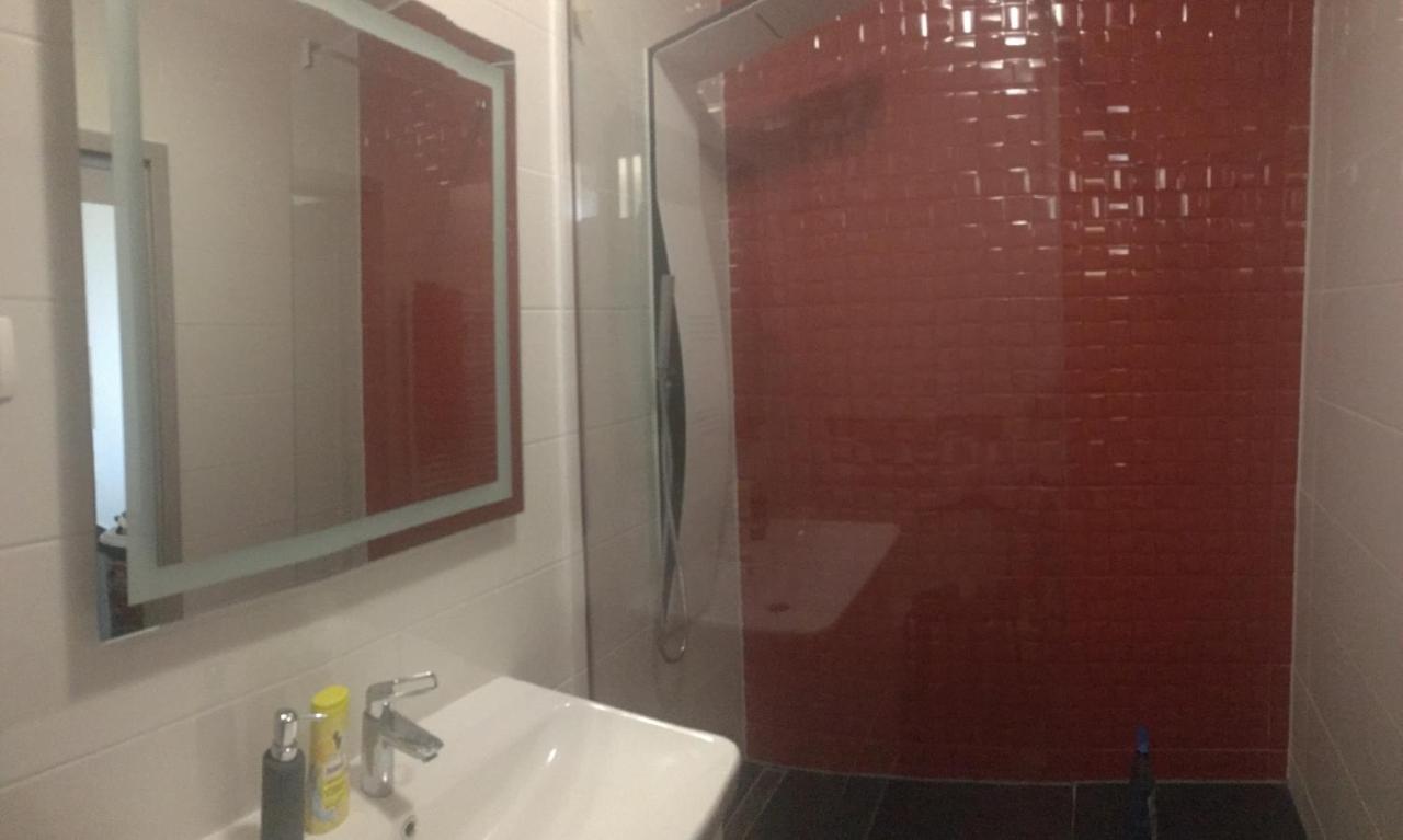 Buckingham Palace Apartman, Debrecen Eksteriør bilde