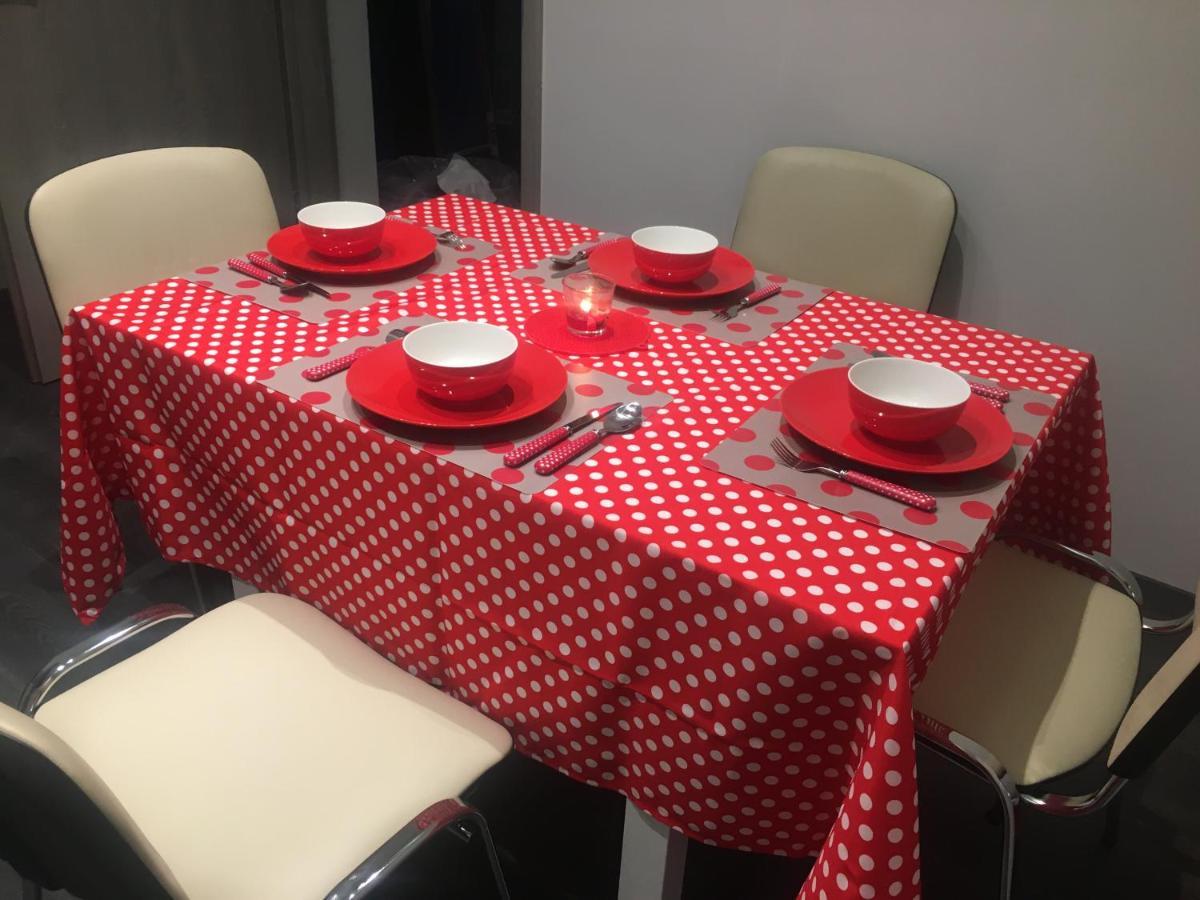Buckingham Palace Apartman, Debrecen Eksteriør bilde